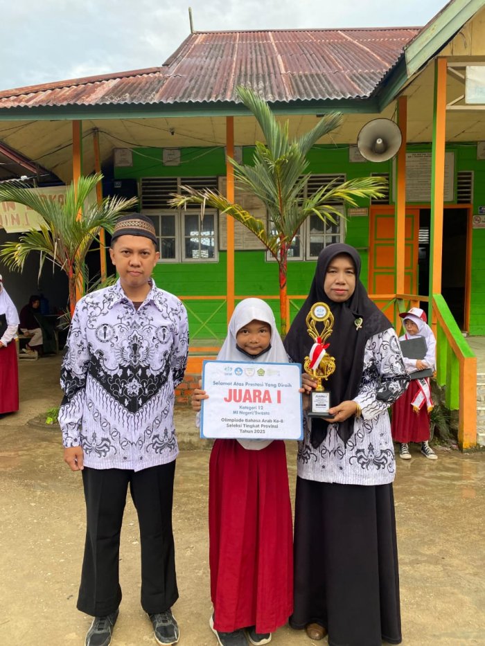 Siswi MIN 1 NADHIFA, Melaju Tingkat Nasional usai meraih prestasi Juara 1 OBA Kategori MI Negeri dan Swasta Tingkat Provinsi Jambi Siswi MIN 1 NADHIFA, Melaju Tingkat Nasional usai meraih prestasi Juara 1 OBA Kategori MI Negeri dan Swasta Tingkat Provinsi Jambi