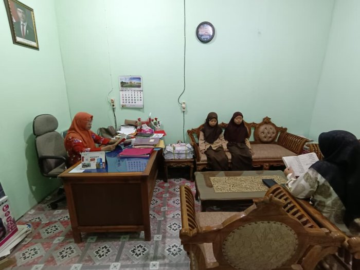 2 Siswa MIN 1 Segera Khatam Juz 30, Siap Tampil Mengharumkan Madrasah di Acara Pelepasan Siswa Kelas VI TP.2025/2026
